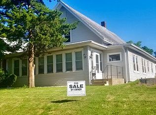 124 E 4th St, Spring Valley, IL 61362