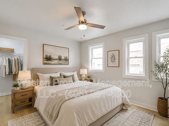 3rd image of 711 NW 30th St APT 4