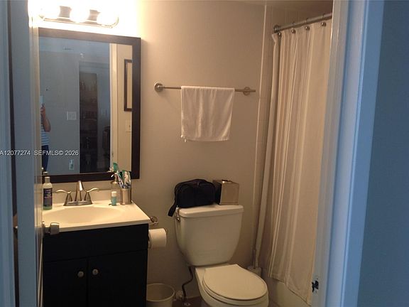 4th image of 850 N Miami Ave #W-1906