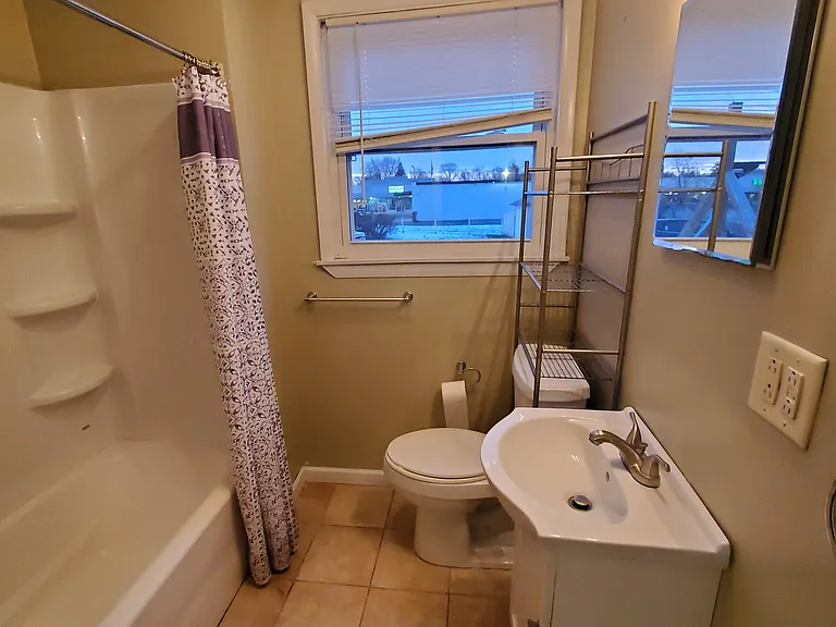 18 Gardner St #1 — Photo 11