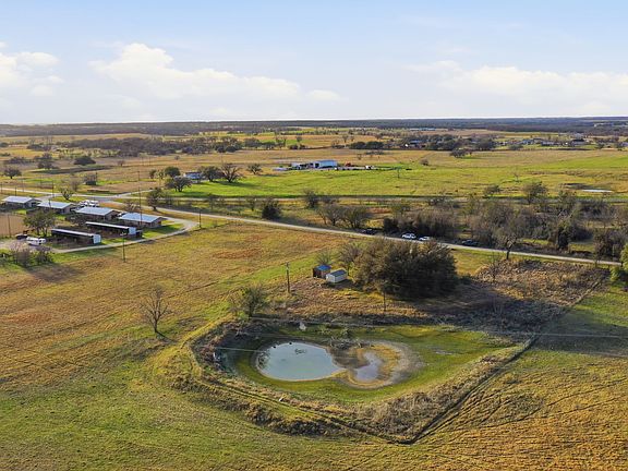4th image of 675 County Road 502