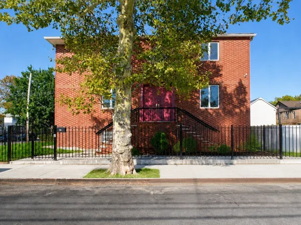 7202 Avenue V image 1 of 47