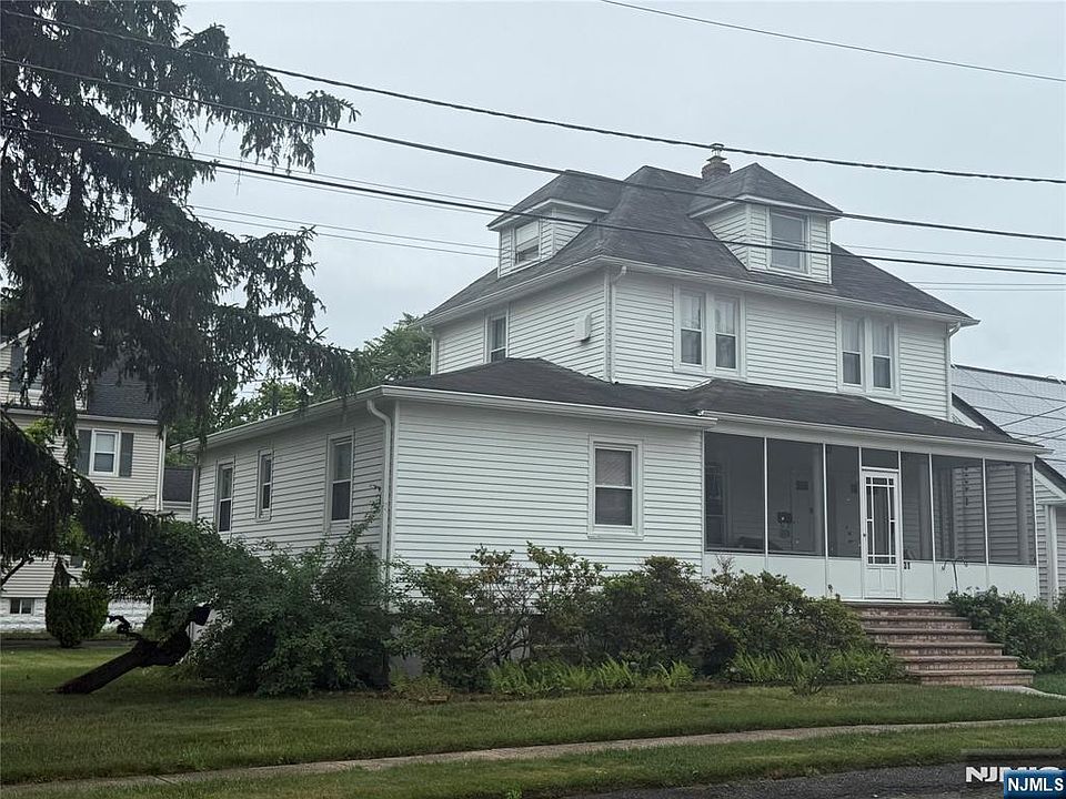 1st image of 31 Wood Pl