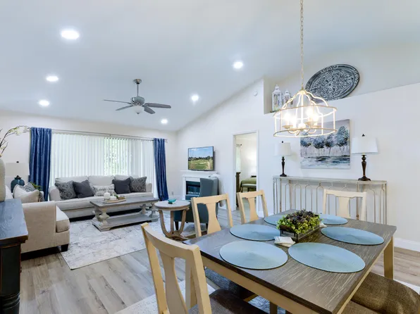 830 Club Dr, Palm Beach Gardens, FL 33418