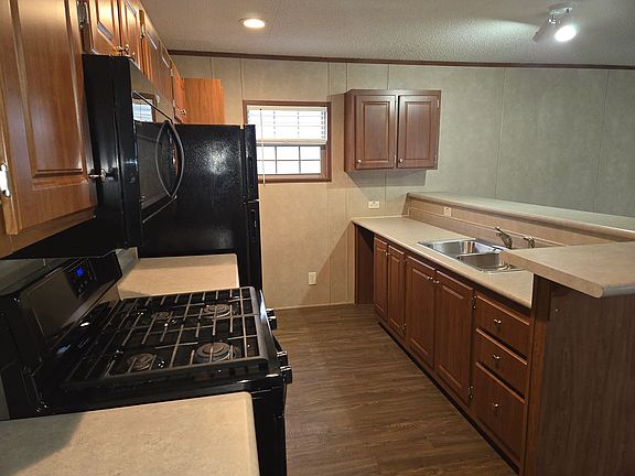 4th image of 2628 Samuel Dr #Sa2628