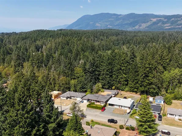 4281 Michigan Rd, Pt Alberni, BC V9Y 5Z4