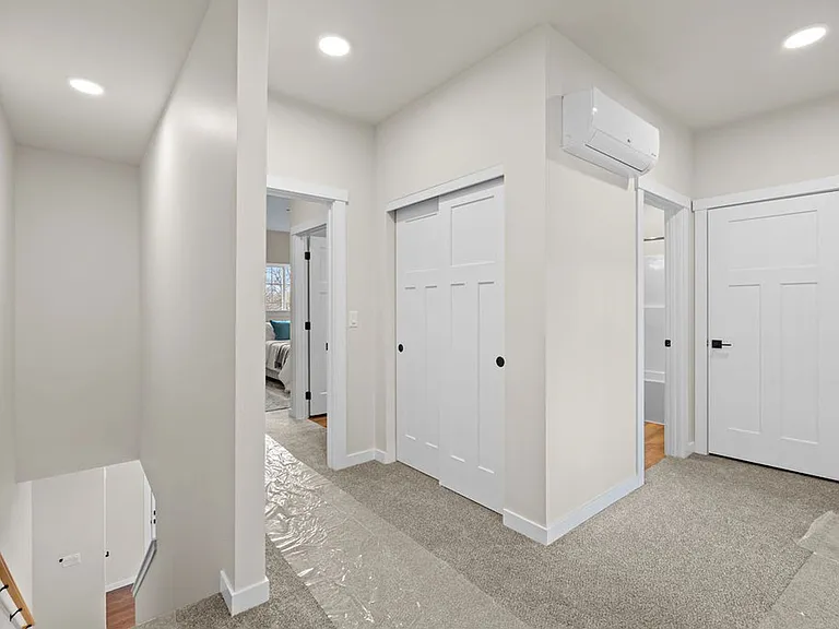 202 S Union Rd — Photo 13