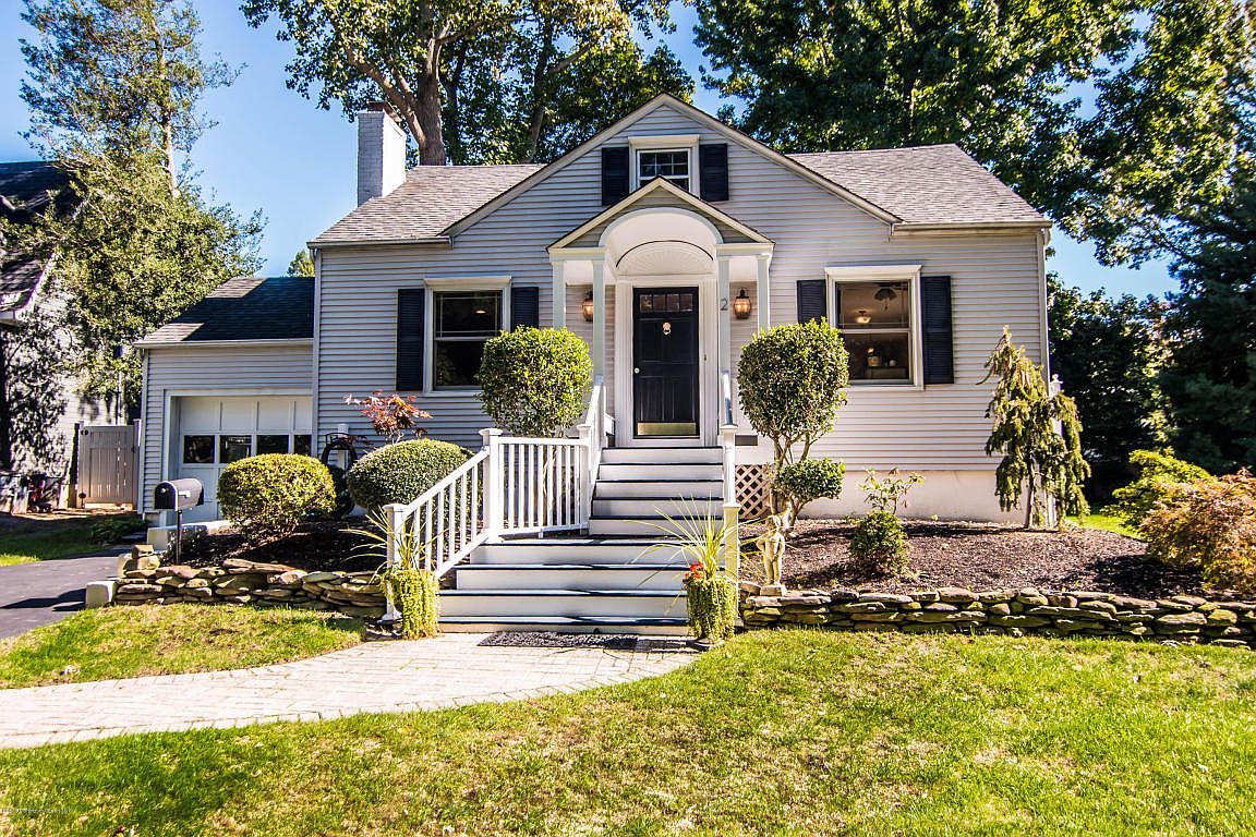 2 N Sunnycrest Dr, Little Silver, NJ 07739 Zillow