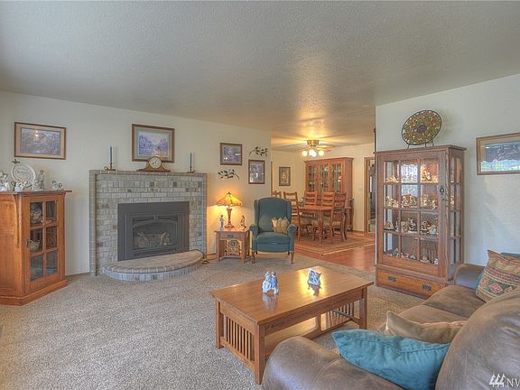 4th image of 1609 Gemini St SE