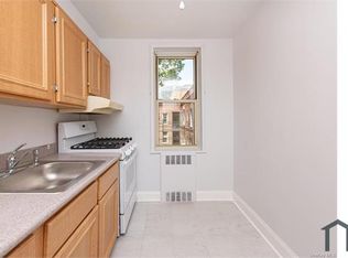 1987 Cruger Ave #3, Bronx, NY 10462