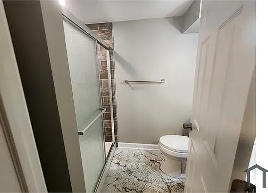 1311 Hollins St — Photo 6