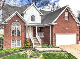 5323 Pavilion Way, Louisville, KY