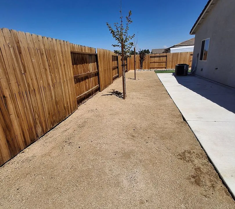 704 Colorado Ln