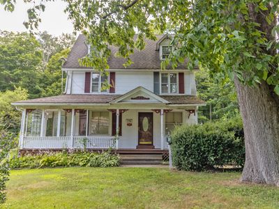 14 Main Street, East Hampton, CT, 06424