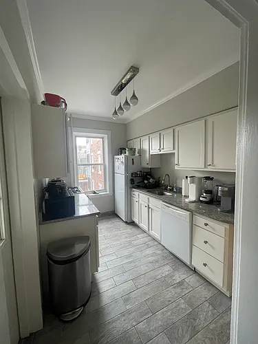 8 Farrington Ave #3 Photo 1