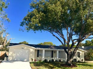 5745 Thrush Dr, New Port Richey, FL 34652