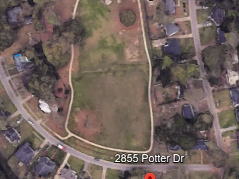 2855 Potter Dr — Photo 3