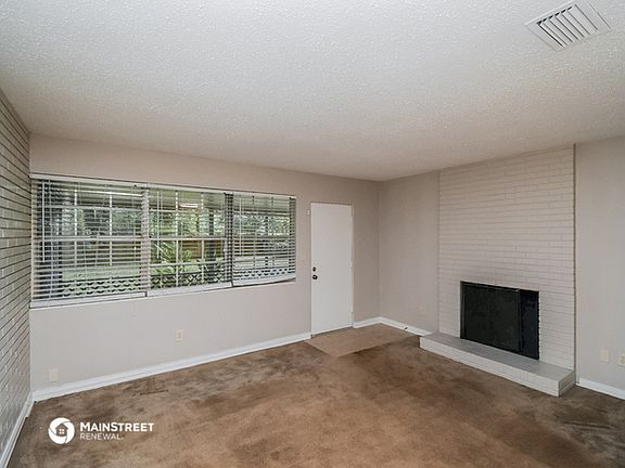 3rd image of 5733 Michigan Ave