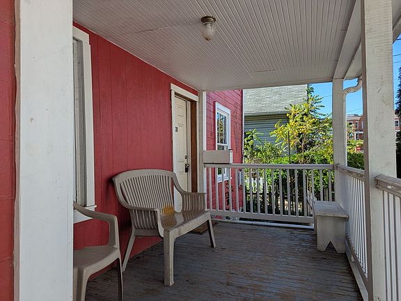 2nd image of 131 1/2 W Pleasant St