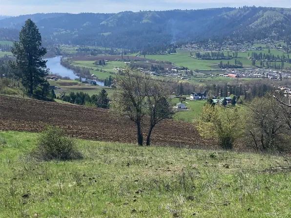 Rangeline Dr, Kamiah, ID 83536