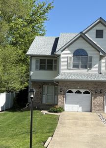 12 E 13th St, Lombard, IL, 60148