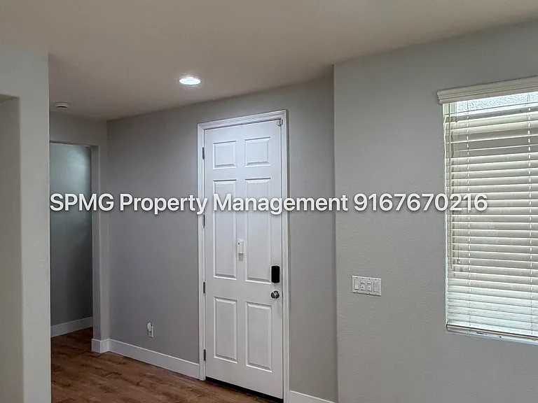 1456 Impressionist Loop — Photo 10