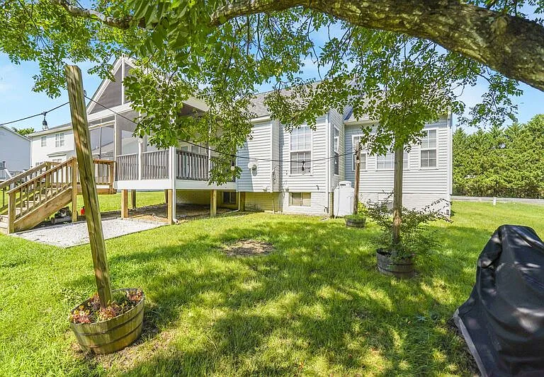 2408 Ruffin Dr — Photo 8