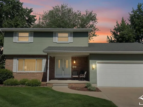 755 Toll St, Monroe, MI 48162