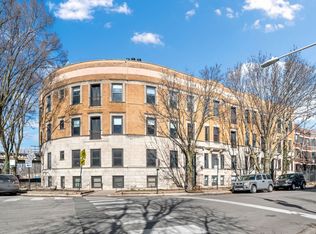 4208 N Kenmore Ave APT 1C, Chicago, IL 60613