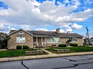 27 N 9th St, Coplay, PA 18037