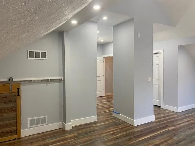 231 Stewart St SW — Photo 5