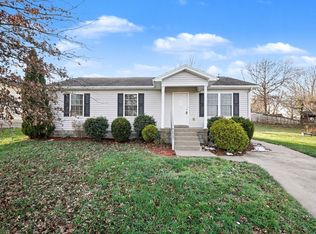 85 Lakeview Cir, Campbellsburg, KY 40011