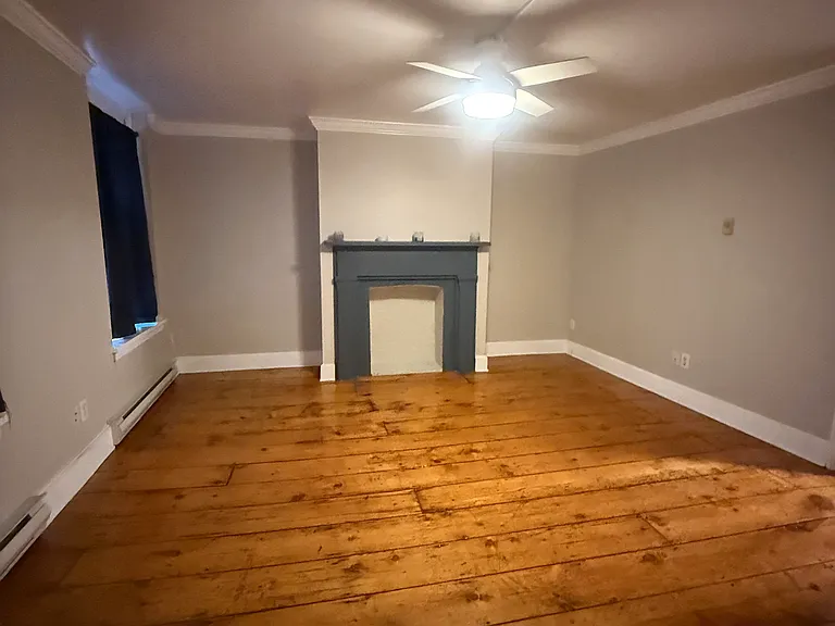 321 Washington Ave #2 — Photo 3