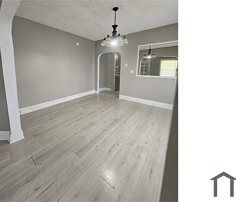 10317 Somerset Ave #RIGHT — Photo 7