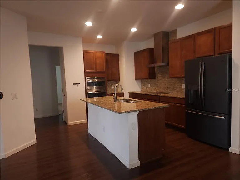 3230 Stratton Cir — Photo 12