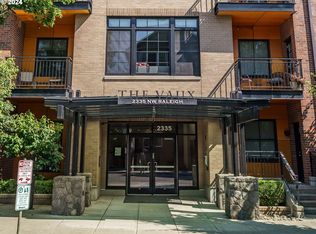 2335 NW Raleigh St UNIT 233, Portland, OR 97210