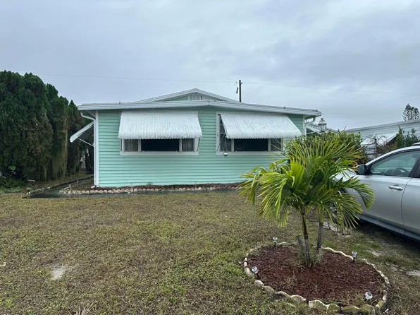 8070 SE Eagle Avenue, Hobe Sound, FL 33455