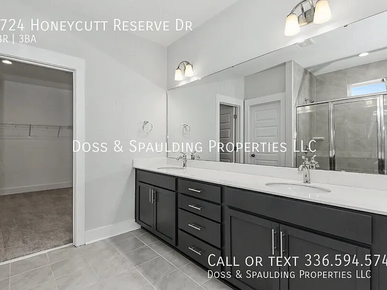 6724 Honeycutt Reserve Dr — Photo 31
