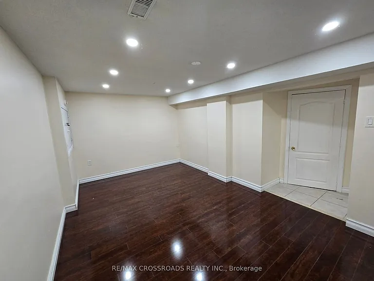 34 Sonley Dr — Photo 15