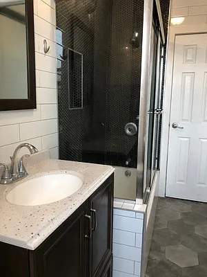 Rented by Keller Williams NYC | media 17