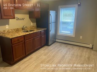 46 Division St APT 1L, Manville, RI 02838