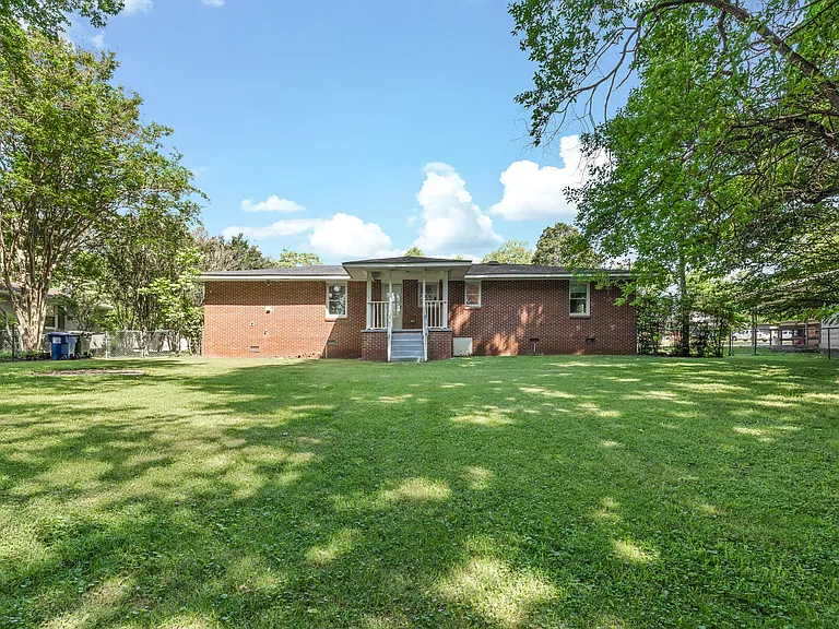 503 Stella Dr — Photo 25