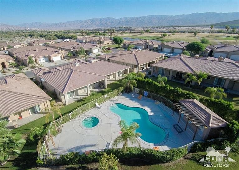 1st image of 86219 Sonoma Ln