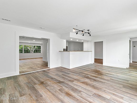 5th image of 2271 Sarazen Ct