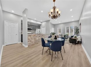 60 Natalia Ave #4, Hamilton, ON L0R1W0