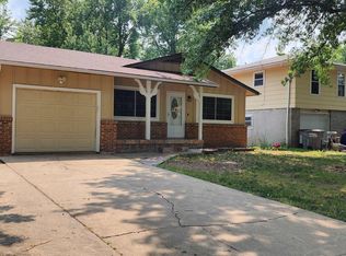 2029 W 8th Ave, Emporia, KS 66801