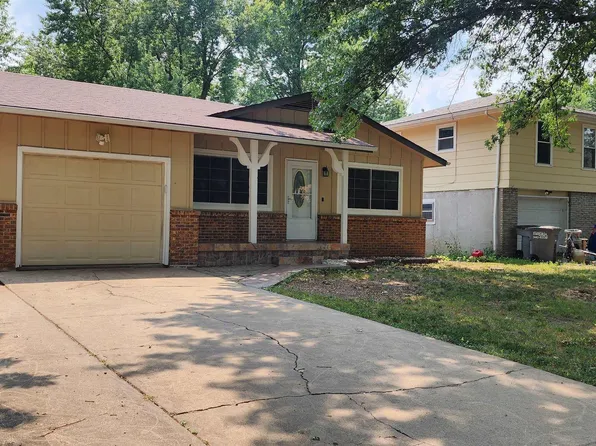 2029 W 8th Ave, Emporia, KS 66801