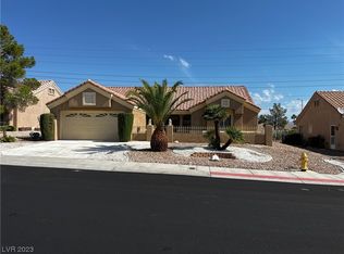 9336 Fresh Spring Dr, Las Vegas, NV 89134