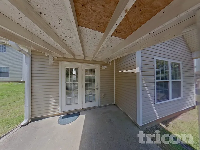 9635 Poole Rd — Photo 16