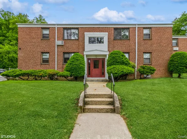 17 Lawrence Drive #A, White Plains, NY 10603